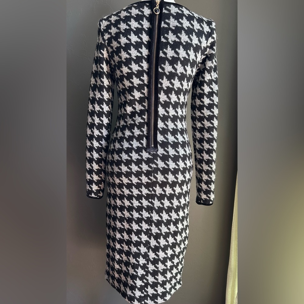 SOLD T’ameril Wool Dress - Picture 4 of 11